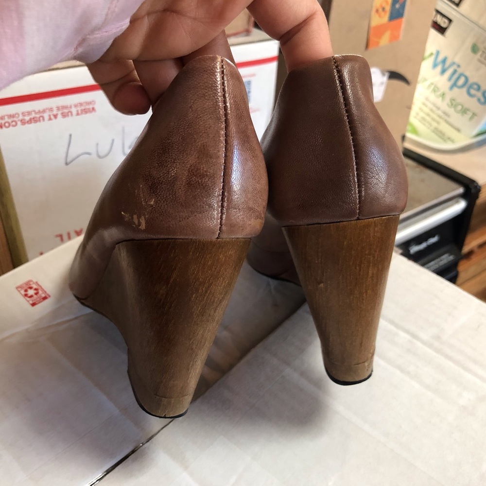 Zara Brown Tan Wedge Shoes Slip On 
Size US 6.5 GUC - Picture 9 of 10